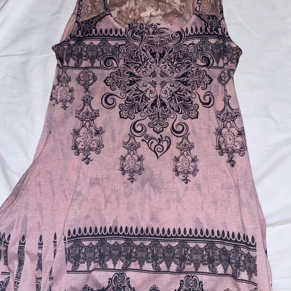 Mel & Mo Pink Lace Top. 0538 - Picture 2 of 8